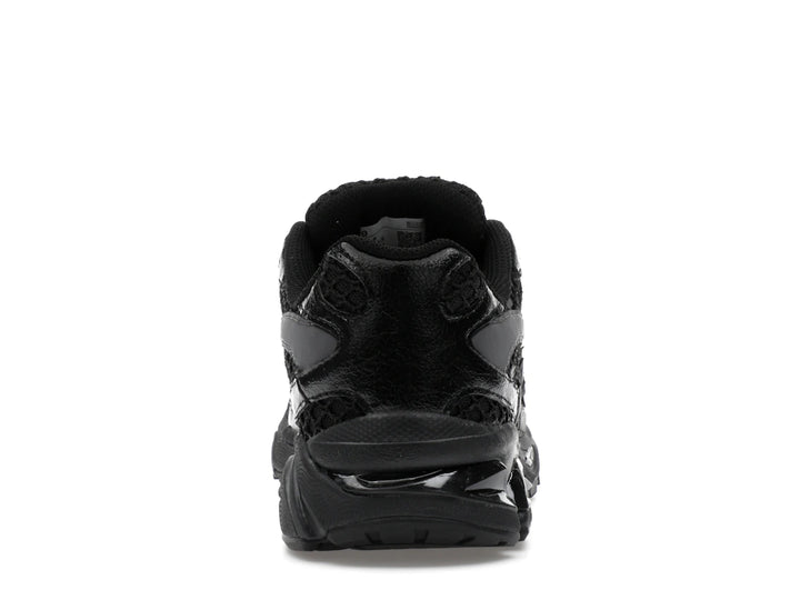 Bravest Studios Kross Kountry Runner Triple Black
