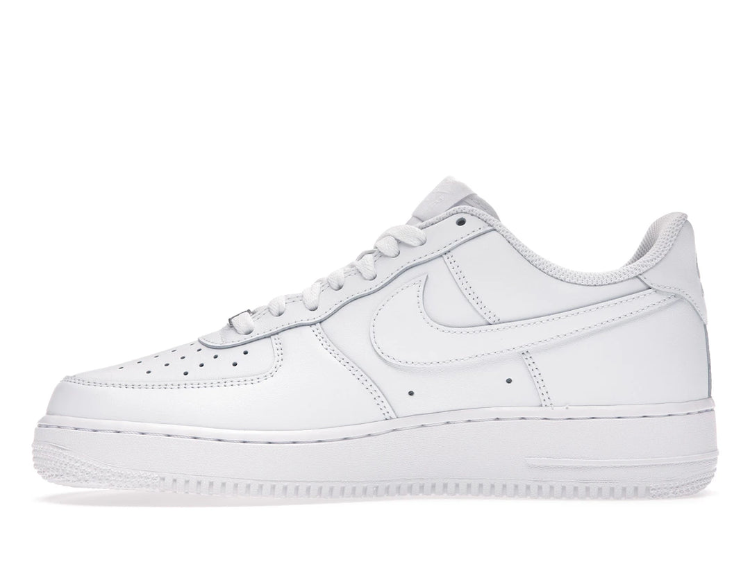 Nike Air Force 1 Low &