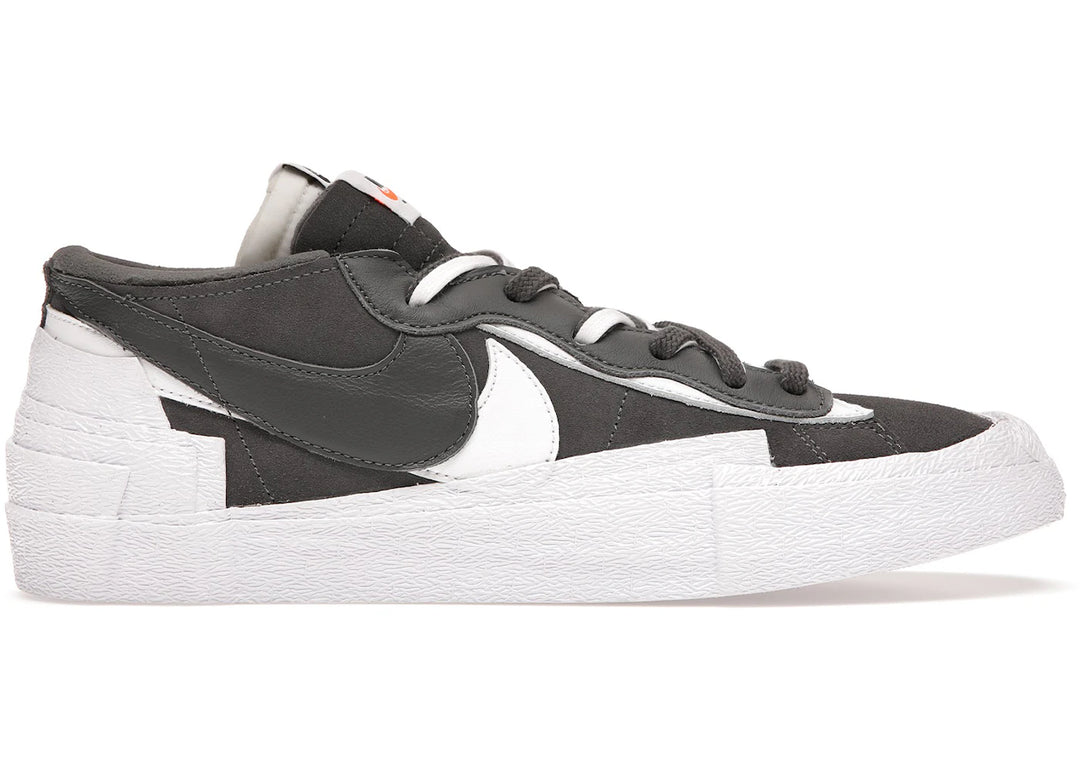 Nike Blazer Low sacai Iron Grey