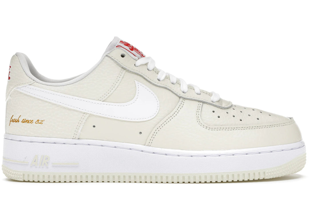 Nike Air Force 1 Low &