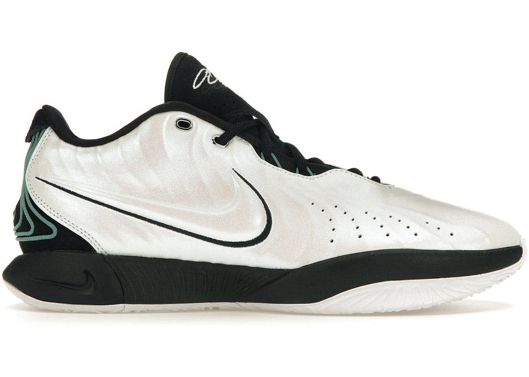 Nike LeBron 21 Conchiolin