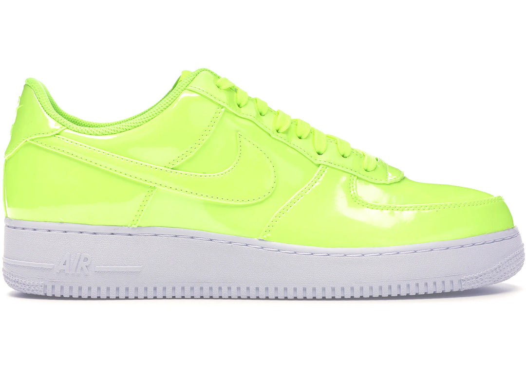 Nike Air Force 1 Low &