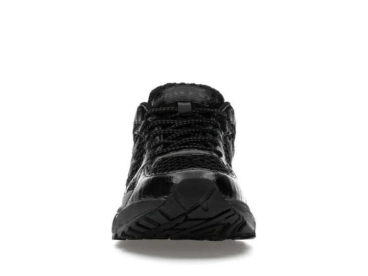 Bravest Studios Kross Kountry Runner Triple Black