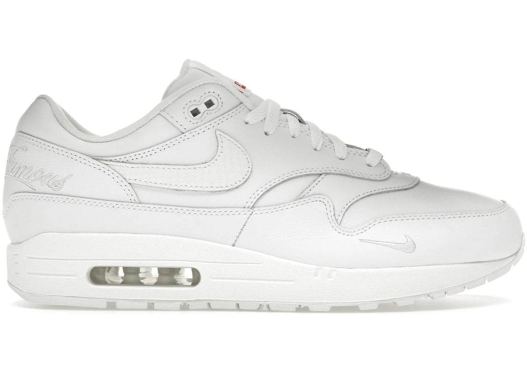 Nike Air Max 1 &